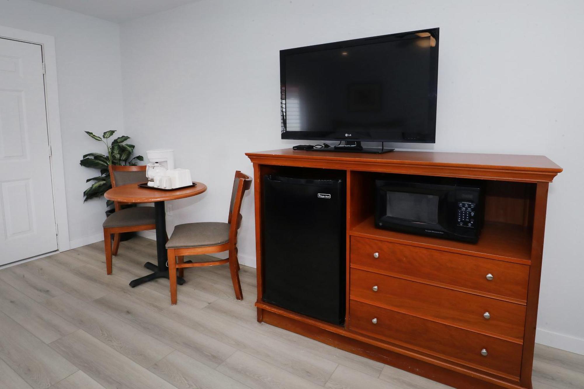 Matador Oceanfront Resort North Wildwood Exterior photo
